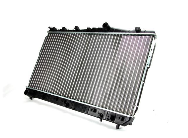 Радіатор охолодження двигуна D70013TT THERMOTEC