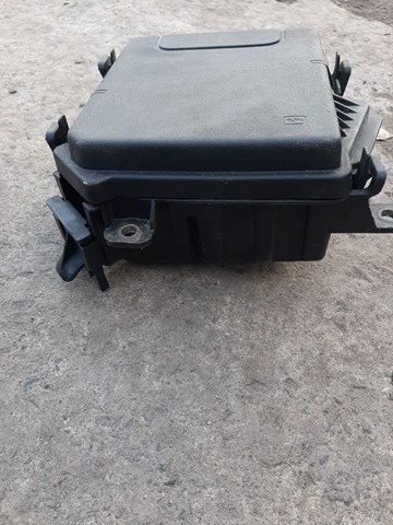 Корпус блоку запобіжників 284B10002R RENAULT