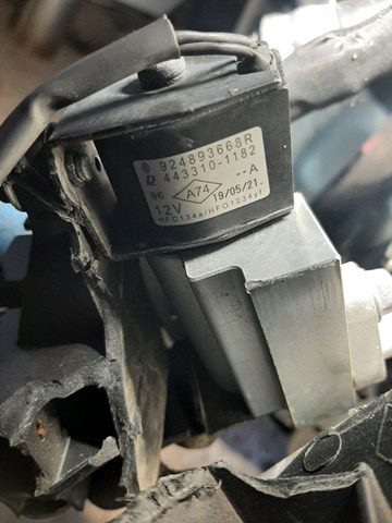 Клапан розширювальний 924893668R RENAULT