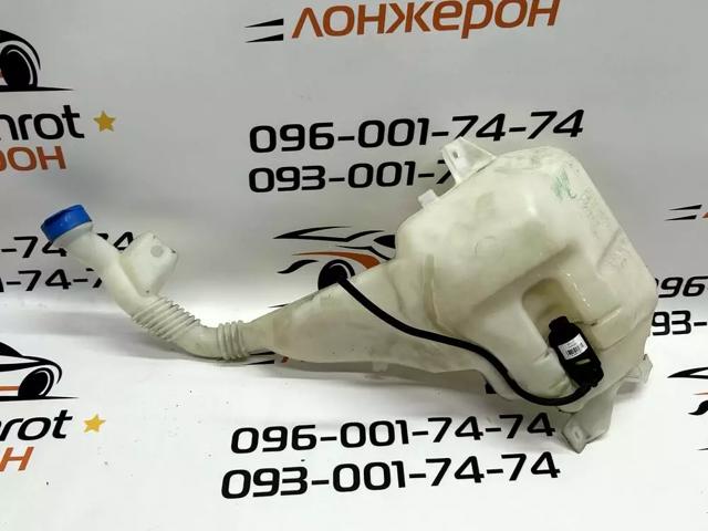 Бачок склоомивача 100540000B TESLA