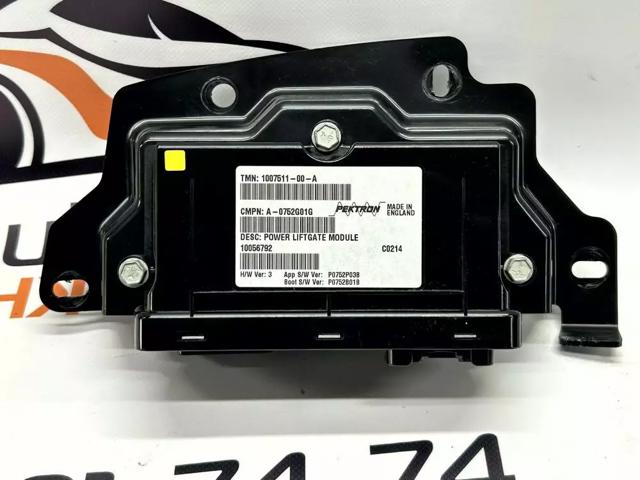 Блок управління відкриття кришки багажника 100751100A TESLA
