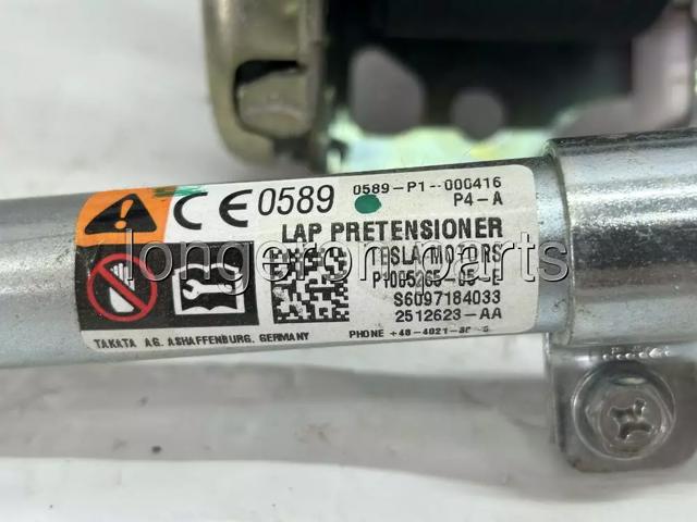 Ремені безпеки 103673805E TESLA