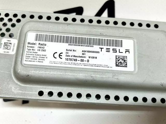 Магнітола 107974900D TESLA
