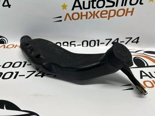Горловина бачка омивача 149789200B TESLA