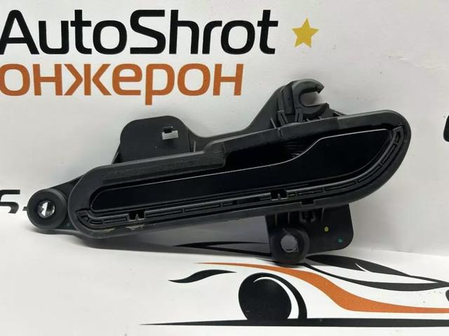 Ручка передніх дверей зовнішня, ліва 152811400D TESLA