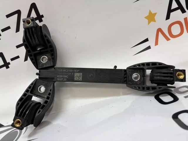 Кронштейн компресора кондиціонера 1EA820034B VAG