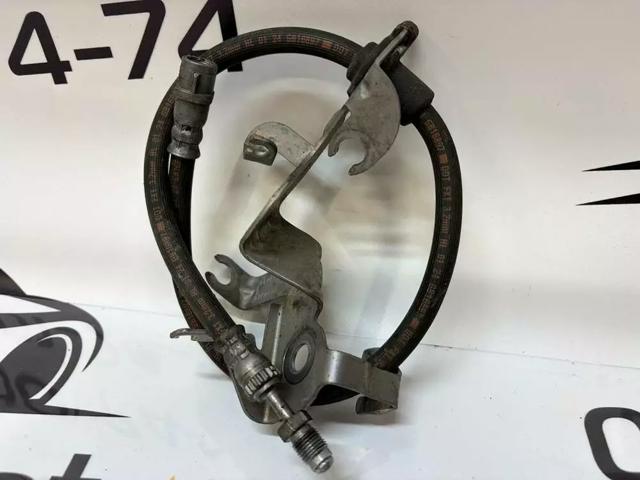 Гнучка гальмівна трубка передня 34306879281 BMW