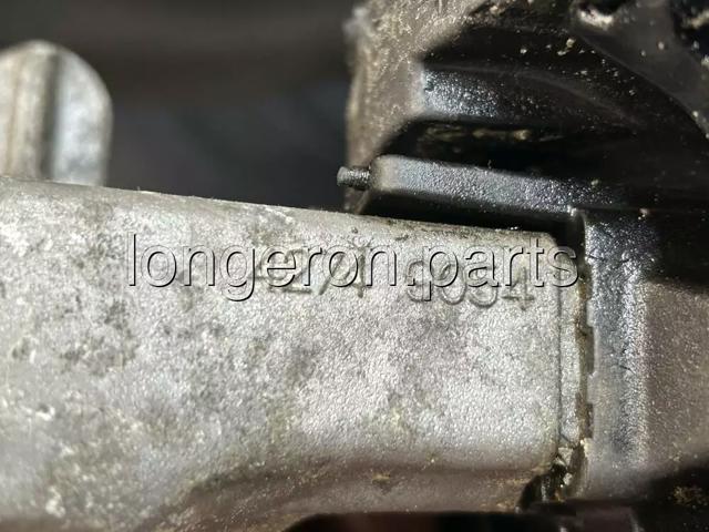 Права подушка мотора 42749054 GM