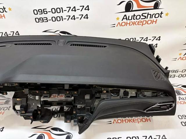 Торпеда приладова панель 42804621 GM