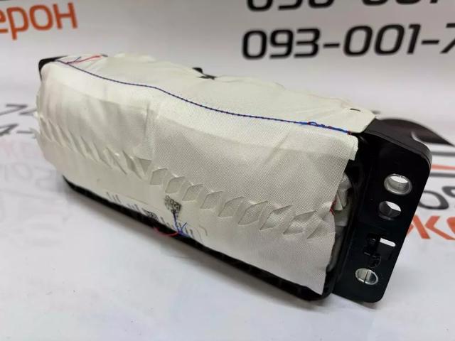 Подушка безпеки бокова 4KE880204E VAG
