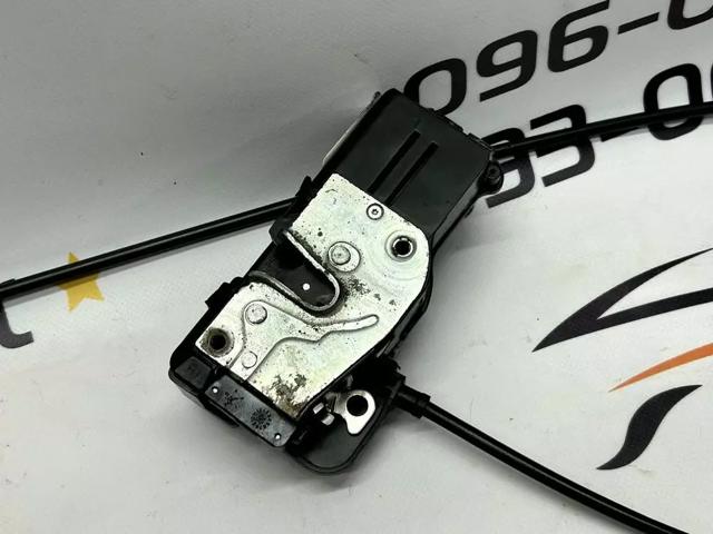 Замок задніх дверей, правих 600891400D TESLA