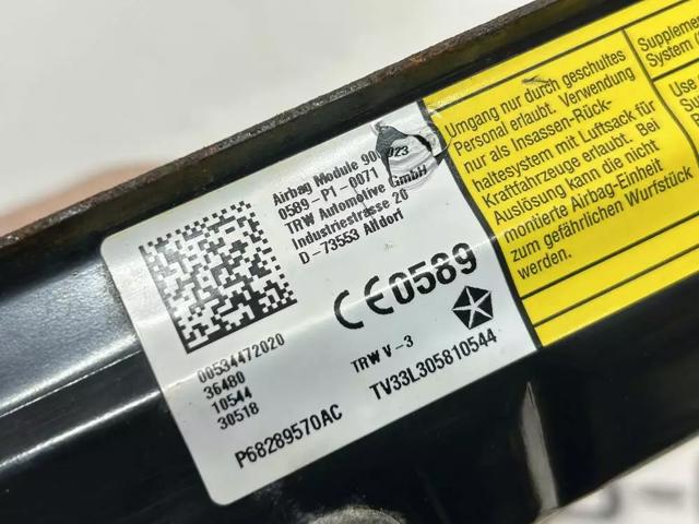 Подушка безпеки (AIRBAG) пасажирська, захисту колін 68289570AC CHRYSLER