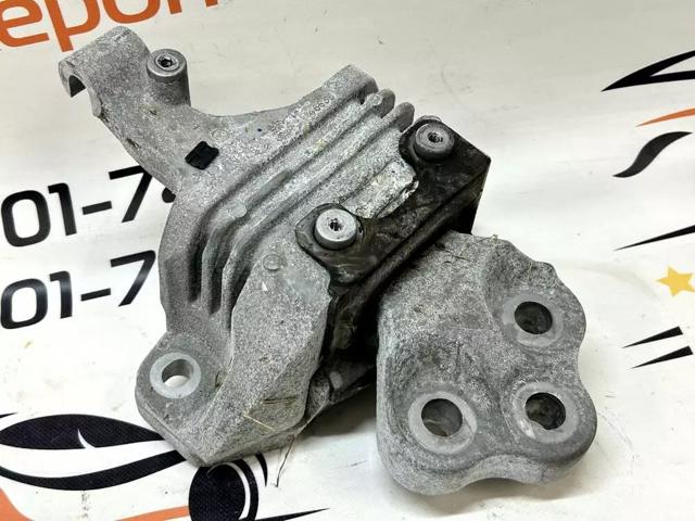 Ліва подушка двигуна 68418876AB CHRYSLER
