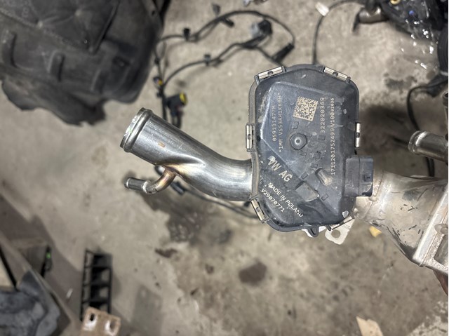Клапан EGRсістеми рециркуляції відпрацьованих газів 059131477M VAG
