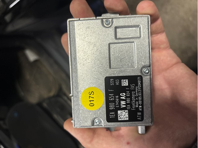 Камера системи забезпечення видимості 1EA980654F VAG