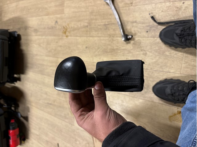 Ручка важеля коробки передач 4G1713139N VAG