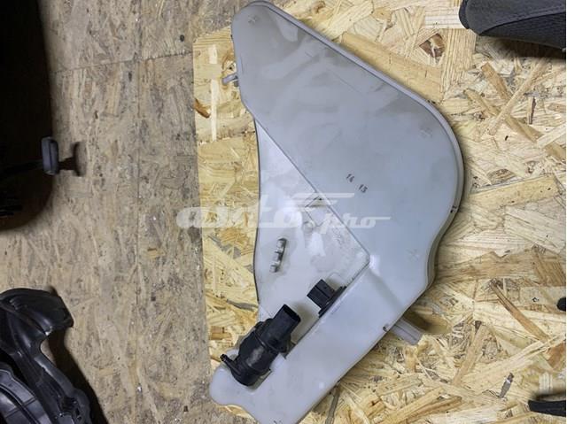 Бачок омивача лобового скла 4G8955451E VAG