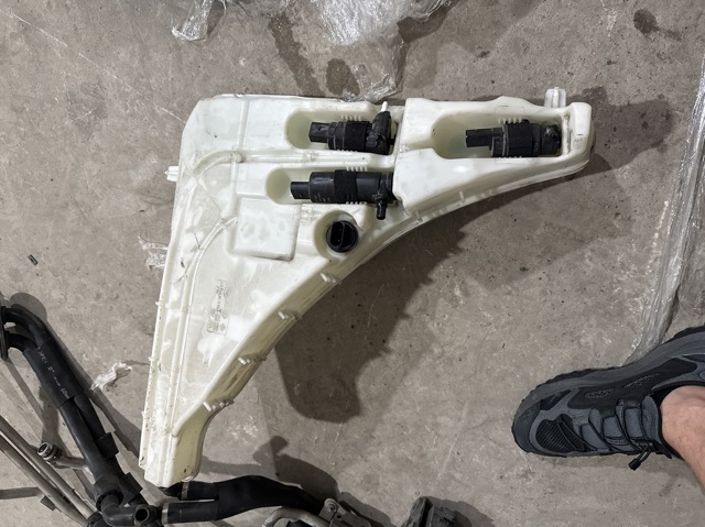 Бачок омивайки 4M0955452C VAG
