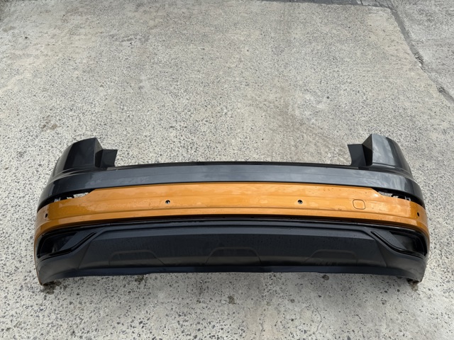 Кожух бампера заднього 4M8807511GRU VAG