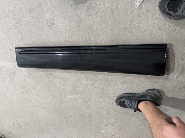 Накладка передніх лівих дверей 4M8853959B VAG