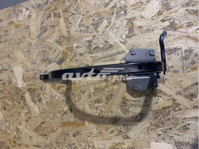 Кріплення кришки багажника 5C6827302D VAG