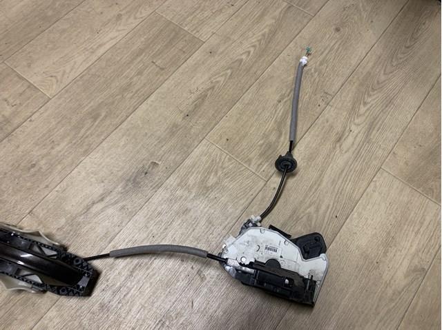 Замок задньої двері, лівої 6V0839015A VAG