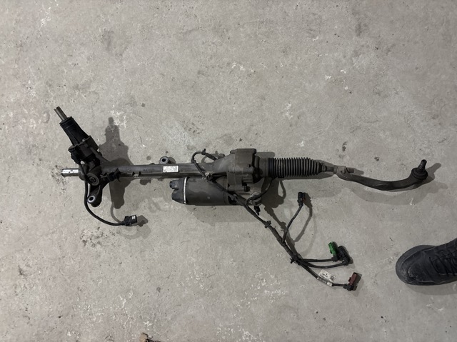 Управління рульове в зборі 7L1423051G VAG