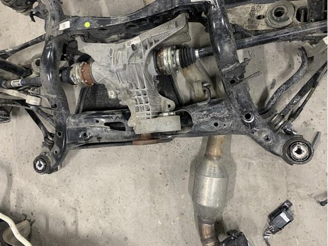 Задній стабілізатор  80A511305AB VAG