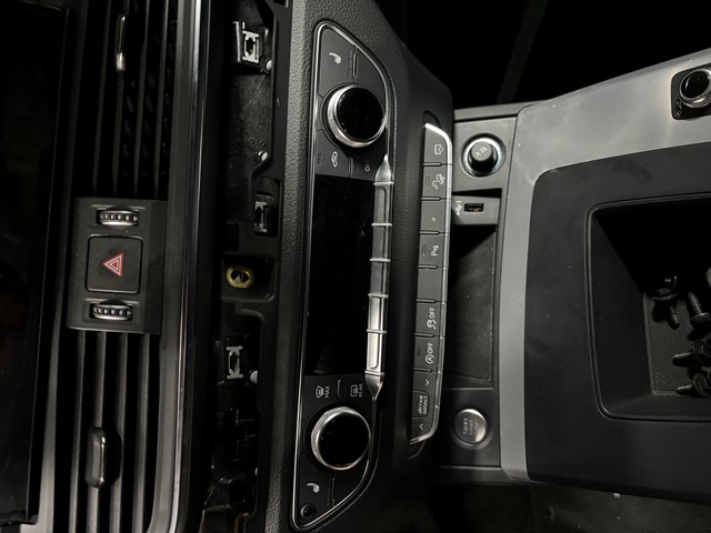 Механізм управління кондиціонером 80A820043T5PR VAG