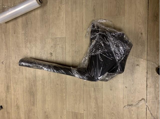Обшивка стійки кузова внутрішня, передня права 80B867272C4PK VAG