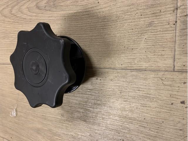 Болт 8K0803899 VAG