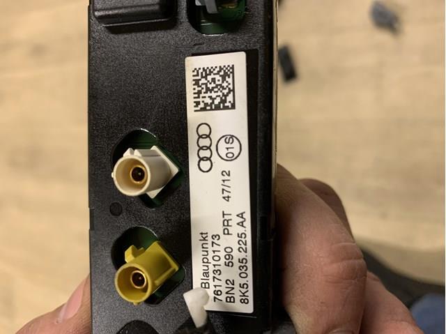 Підсилювач сигналу антени 8K5035225AA VAG