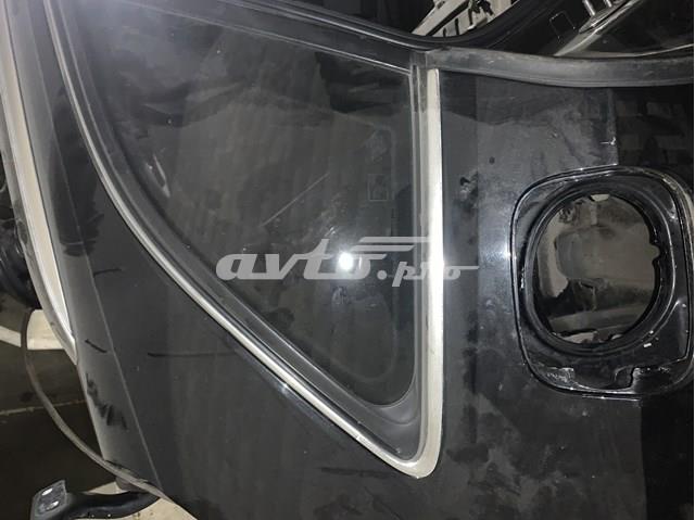 Накладка заднього скла, права 8R0853346A2ZZ VAG