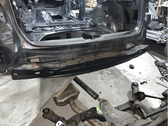 Буфер бампера заднього 8T0807313A VAG