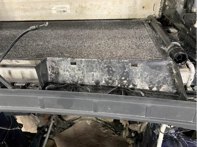Повітрозабірник повітряного фільтра 8W0129617A VAG
