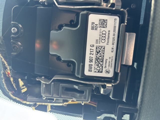 Камера заднього виду 8W0907217G VAG