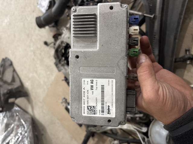 Блок управління камерою 8W0907428A VAG