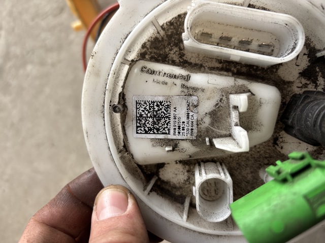 Електробензонасос 8W0919087AA VAG