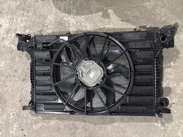 Електровентилятор охолодження 8W0959455T VAG