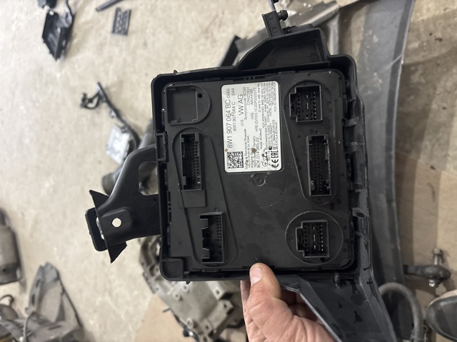 Блок управління комфорту 8W1907064BC VAG
