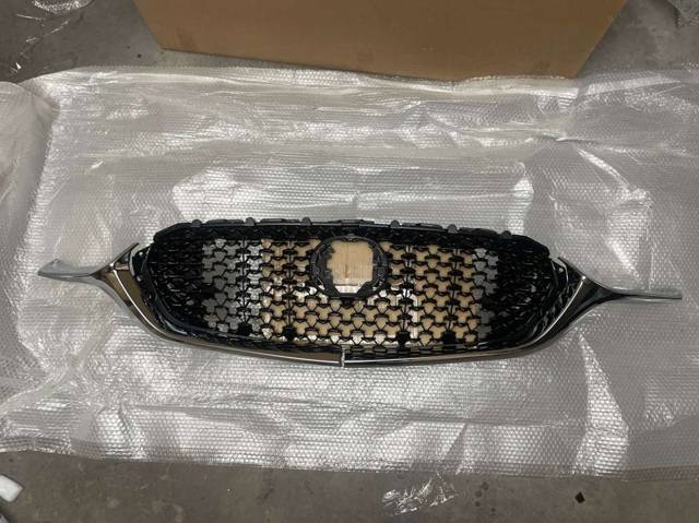 Облицювання радіатора DGH950710A MAZDA