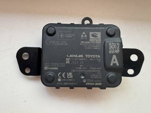 Радарний датчик дистанції 8821078020 TOYOTA