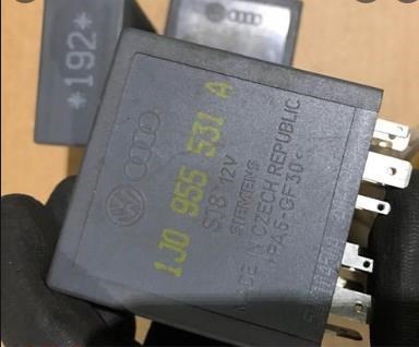 Реле склоочисника 1J0955531 VAG