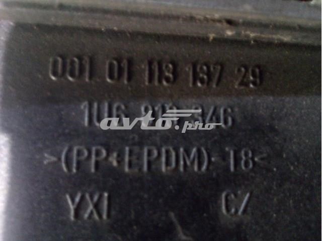 Накладка під задній ліхтар, правий 1U6813346 VAG