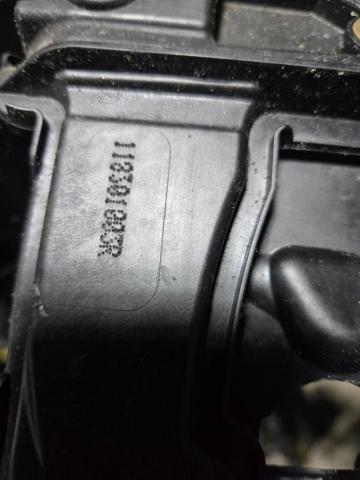 Колектор впускний 118301003R RENAULT