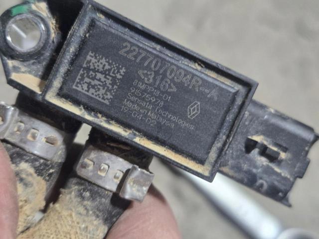 Датчик тиску вихлопних газів 227707094R NISSAN