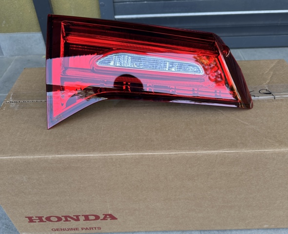 Задня ліва внутрішня фара 34155TZ5H01 HONDA