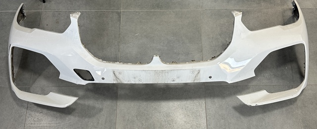 Бампер передній 51119492876 BMW