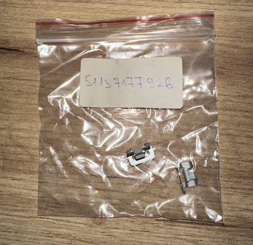 Автомобільне скло 51137177926 BMW