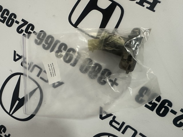 Насос омивача скла переднього 76806TRT003 HONDA